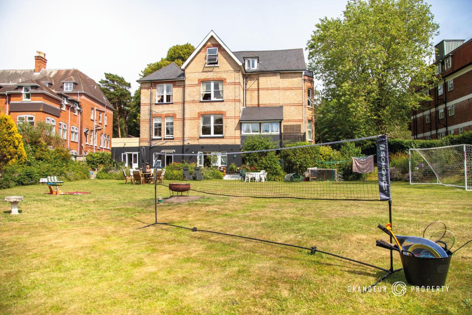 Sky View Suite By Grandeur Property Bournemouth Exterior photo